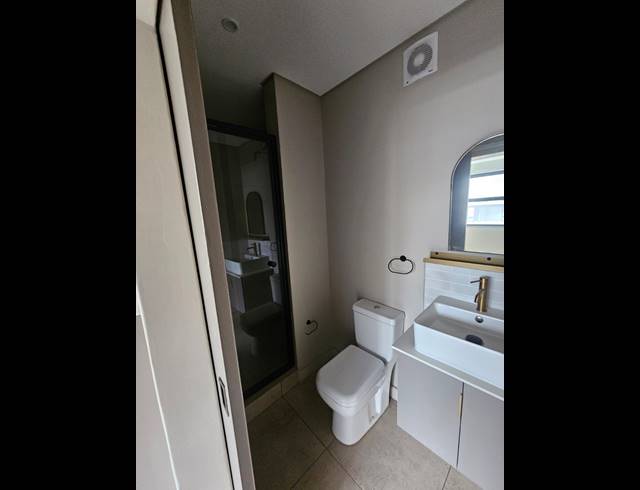 2 BEDROOM APARTMENT FOR SALE IN SANDOWN